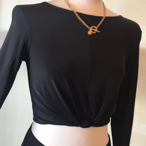 ShopAboveStandard.com Tops - Long Sleeve Crop Top with Twist Front